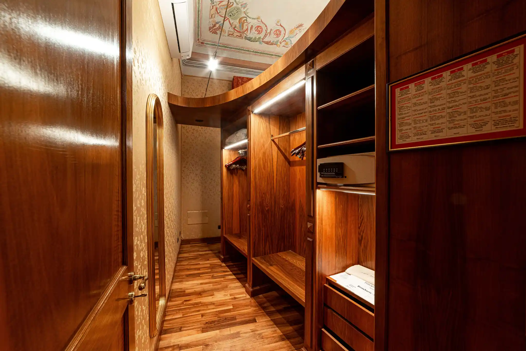 ale-4778.webp